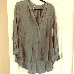 Free People army green tunic top.